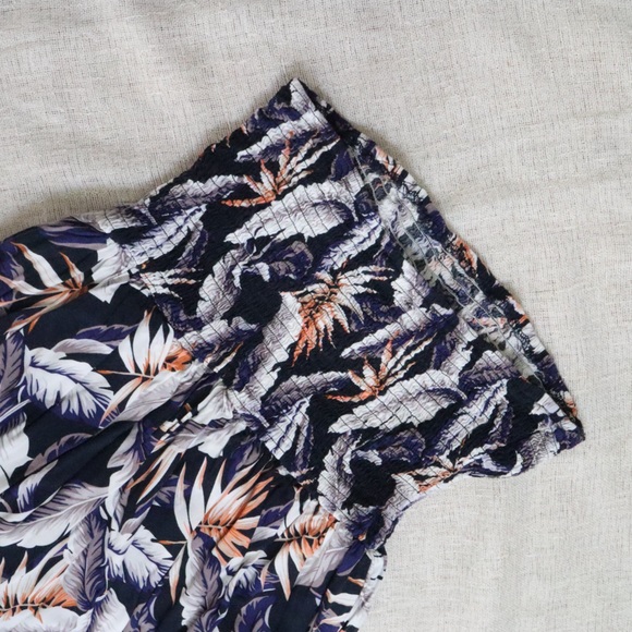 Fashion Nova Floral Flowy Maxi Dress - Picture 10 of 10